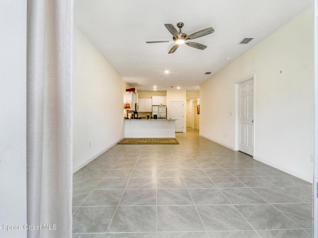 3426 Morrow Place, Mims, FL 32754