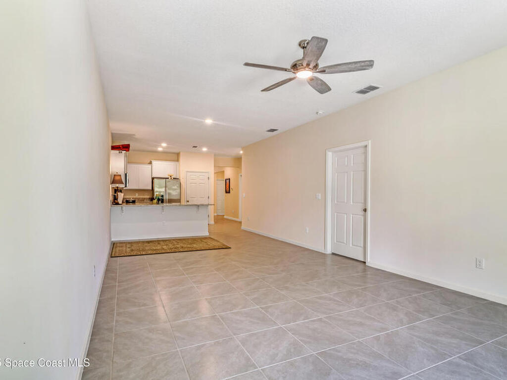 3426 Morrow Place, Mims, FL 32754