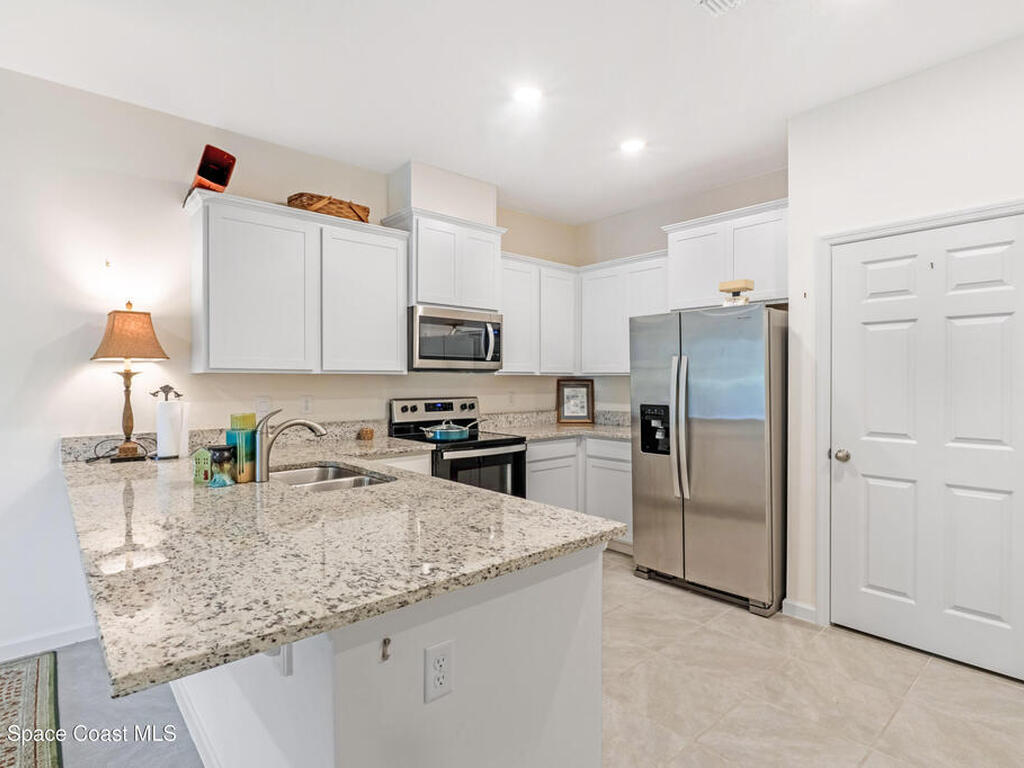 3426 Morrow Place, Mims, FL 32754