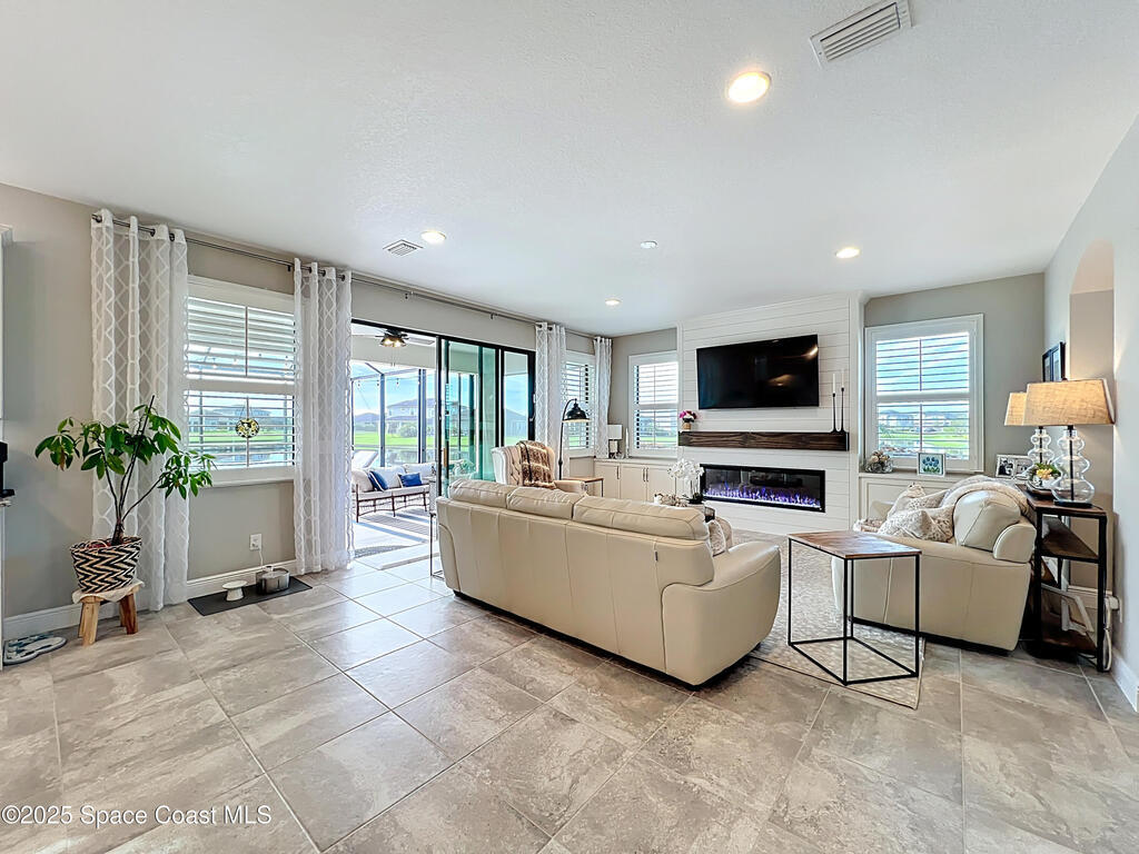 3023 Casare Drive, Melbourne, FL 32940