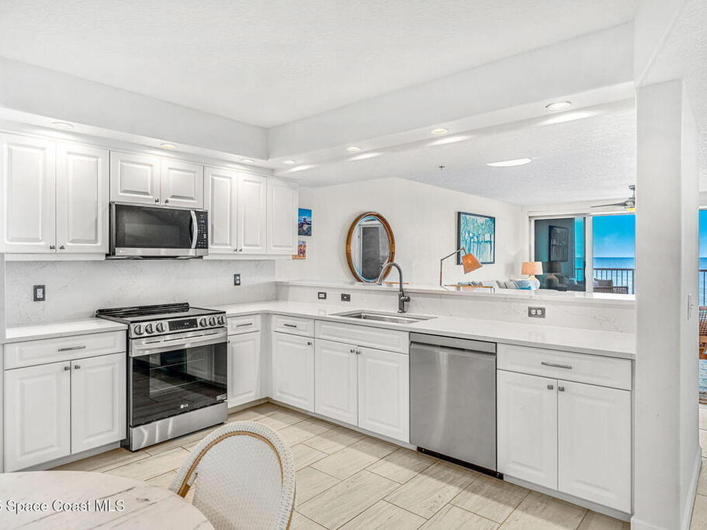 2095 Highway A1a Highway, Indian Harbour Beach, FL 32937