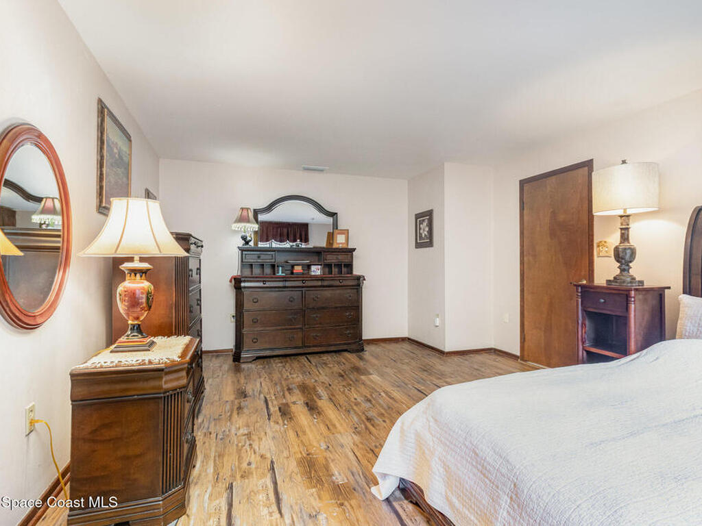 4440 Lakeridge Drive, Melbourne, FL 32934