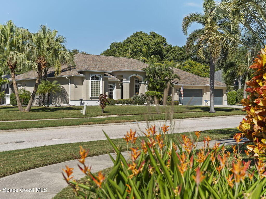 874 Woodbine Drive, Merritt Island, FL 32952