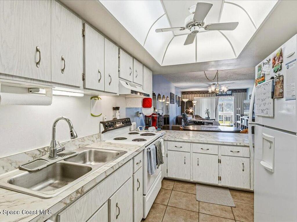 2135 N Courtenay Parkway, Merritt Island, FL 32953