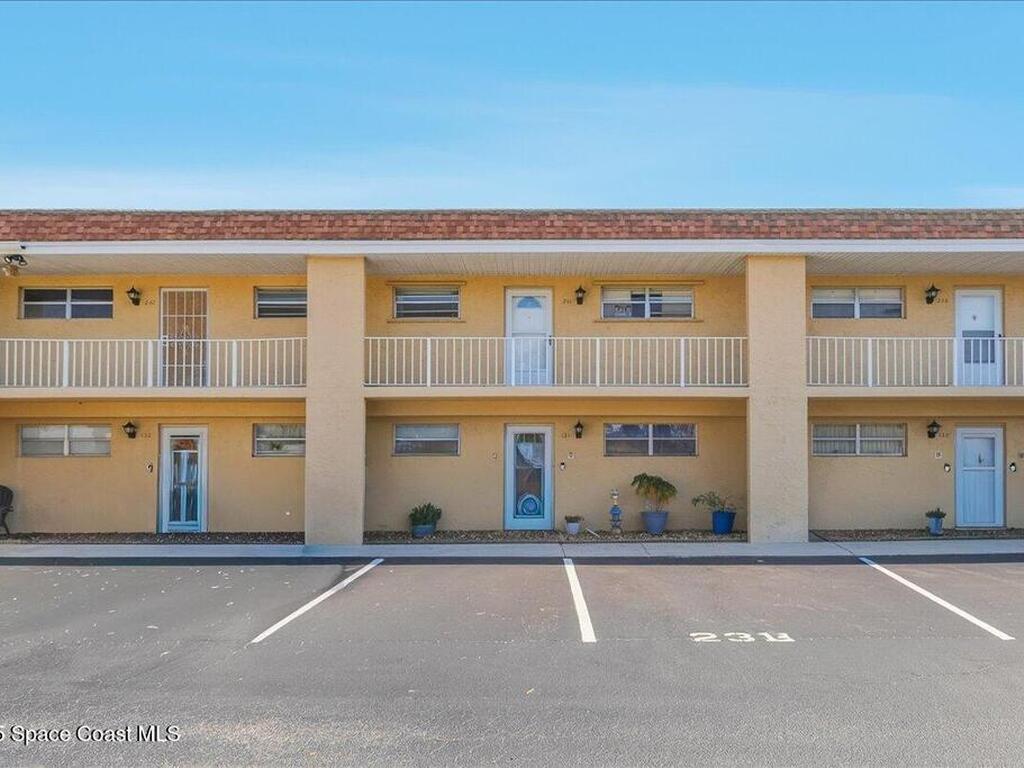 2135 N Courtenay Parkway, Merritt Island, FL 32953