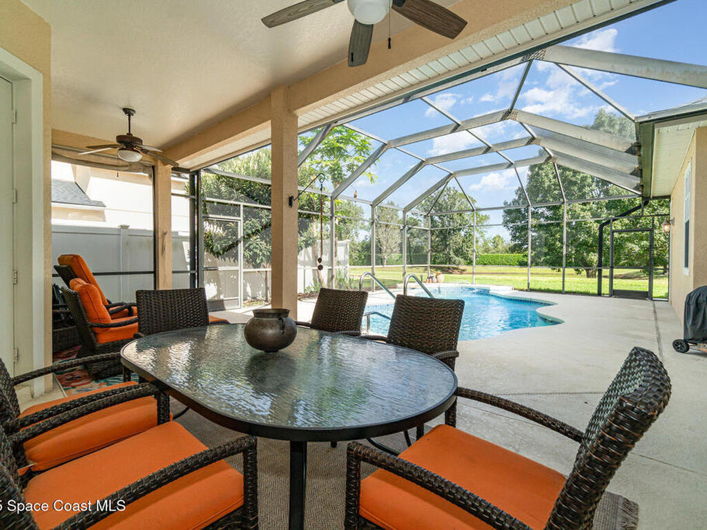 9589 Pine Lily Street, Orlando, FL 32827