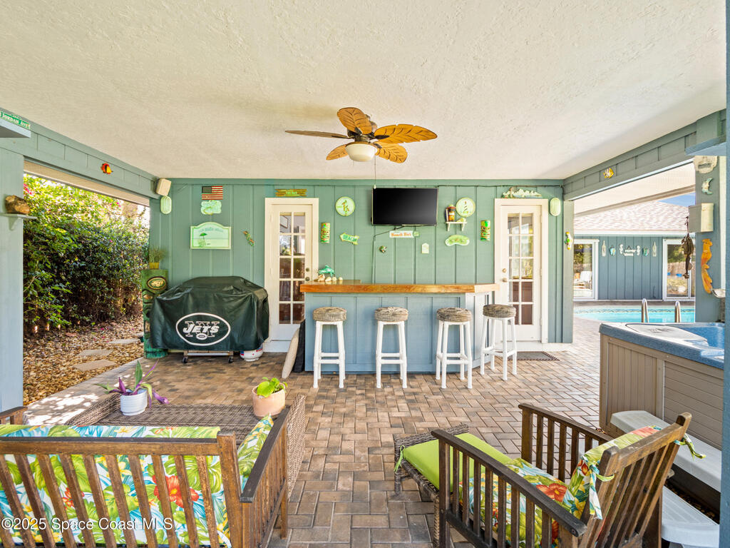 230 Riggs Avenue, Melbourne Beach, FL 32951