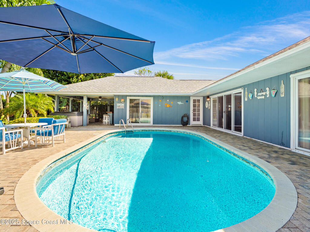 230 Riggs Avenue, Melbourne Beach, FL 32951