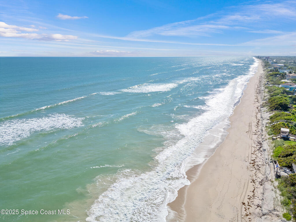 230 Riggs Avenue, Melbourne Beach, FL 32951