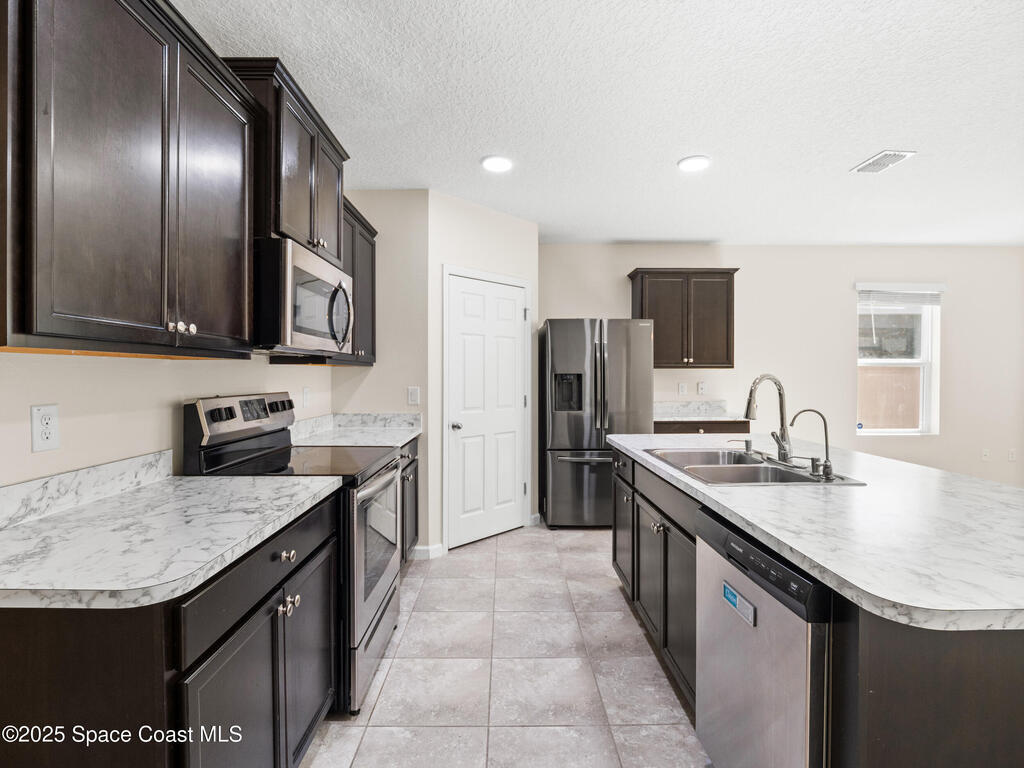 340 Forest Trace Circle, Titusville, FL 32780