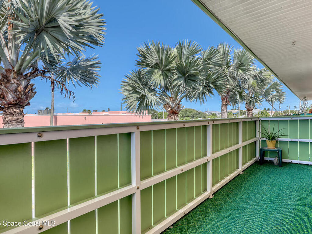 801 S Brevard Avenue, Cocoa Beach, FL 32931