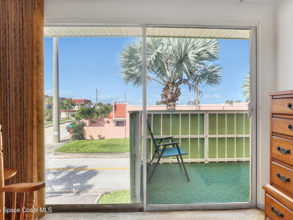 801 S Brevard Avenue, Cocoa Beach, FL 32931