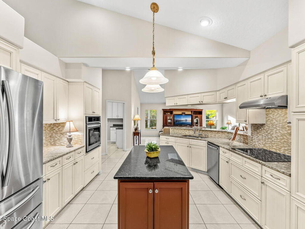 3670 Painted Bunting Place, Grant, FL 32949