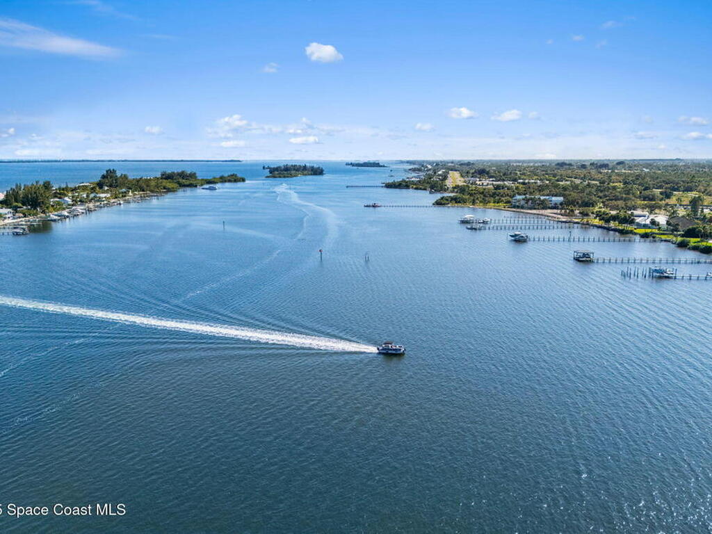 3670 Painted Bunting Place, Grant, FL 32949