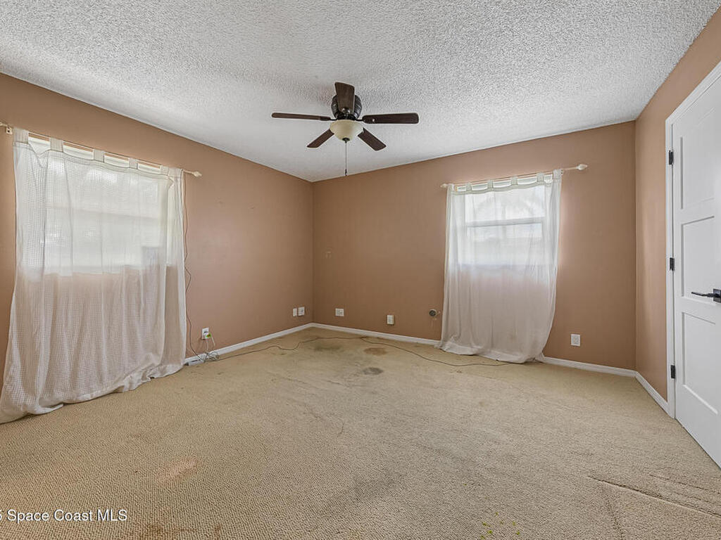 550 Temple Street, Satellite Beach, FL 32937