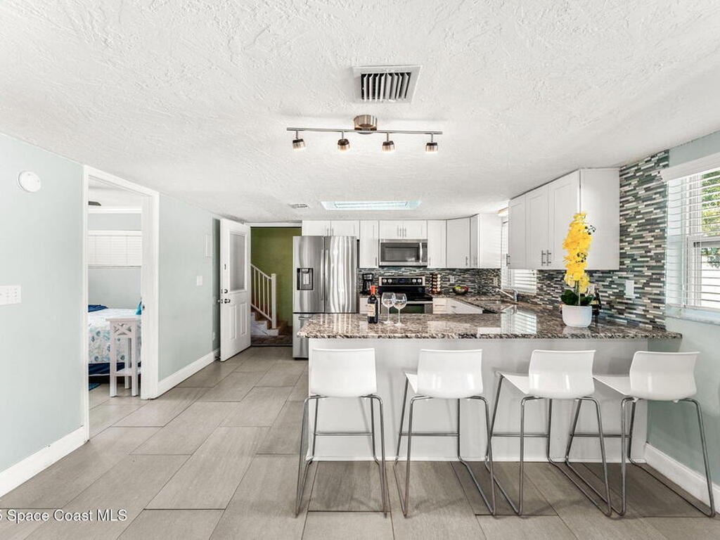 424 Jefferson Avenue, Cape Canaveral, FL 32920