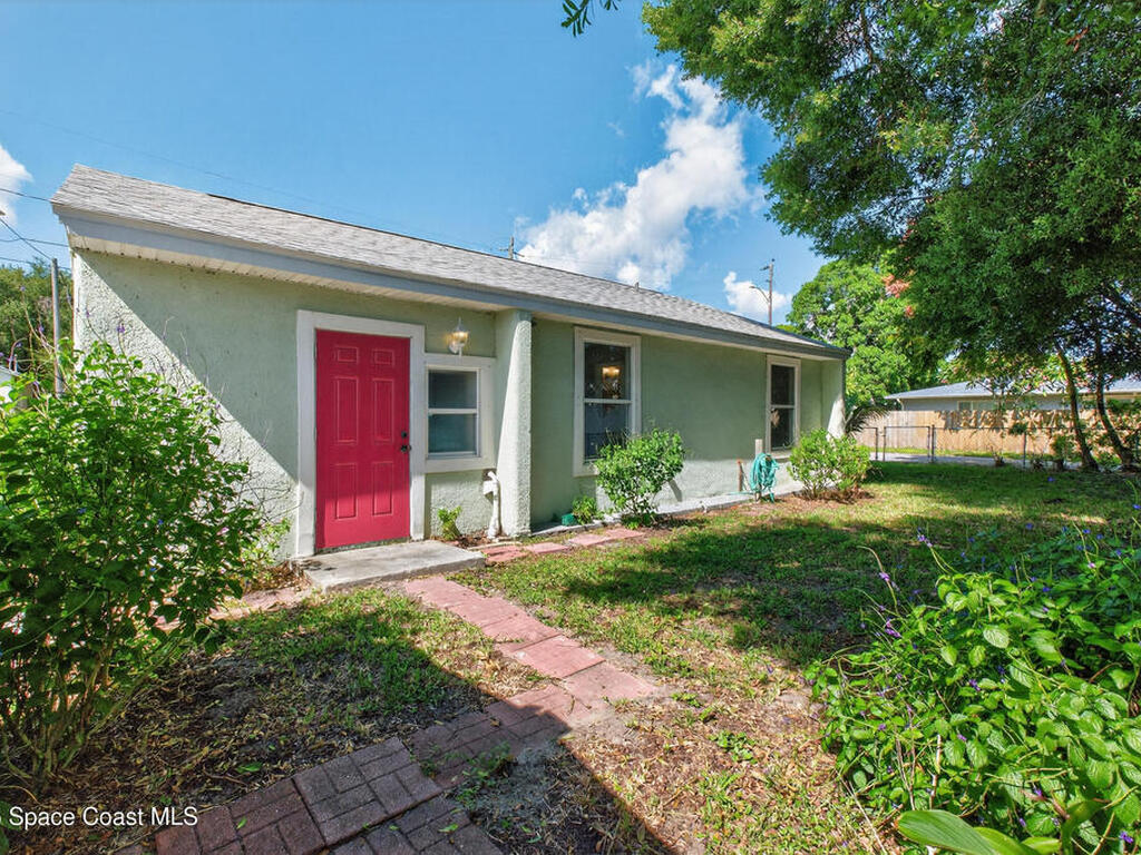 1220 Robin Drive, Merritt Island, FL 32952