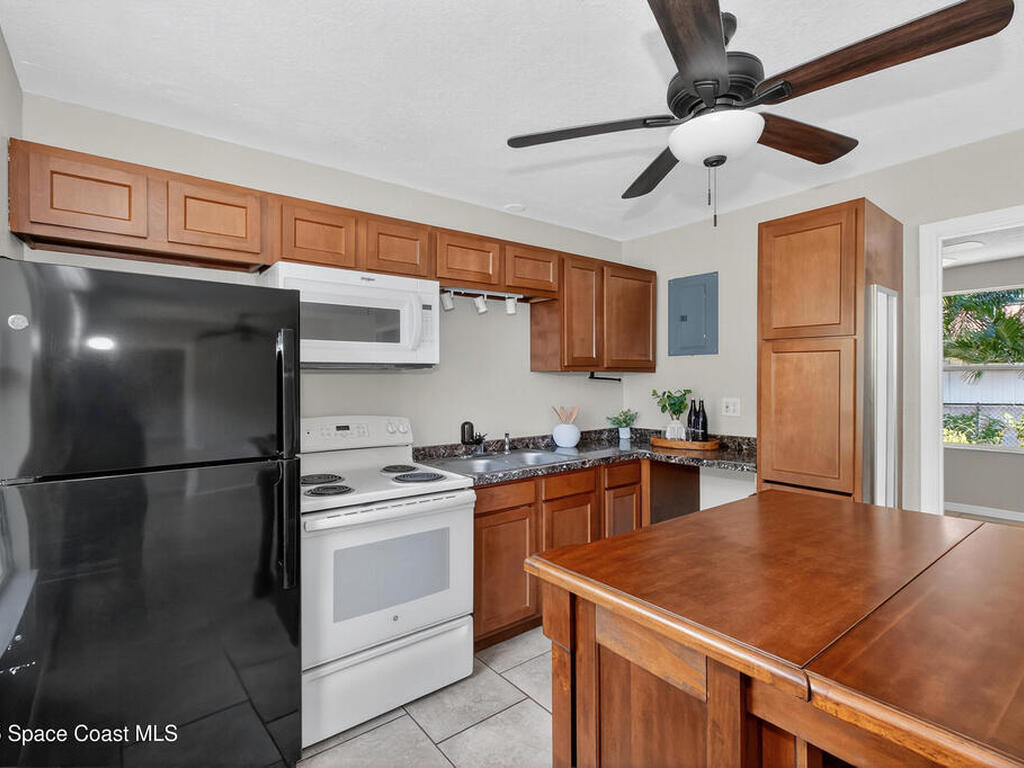 1220 Robin Drive, Merritt Island, FL 32952