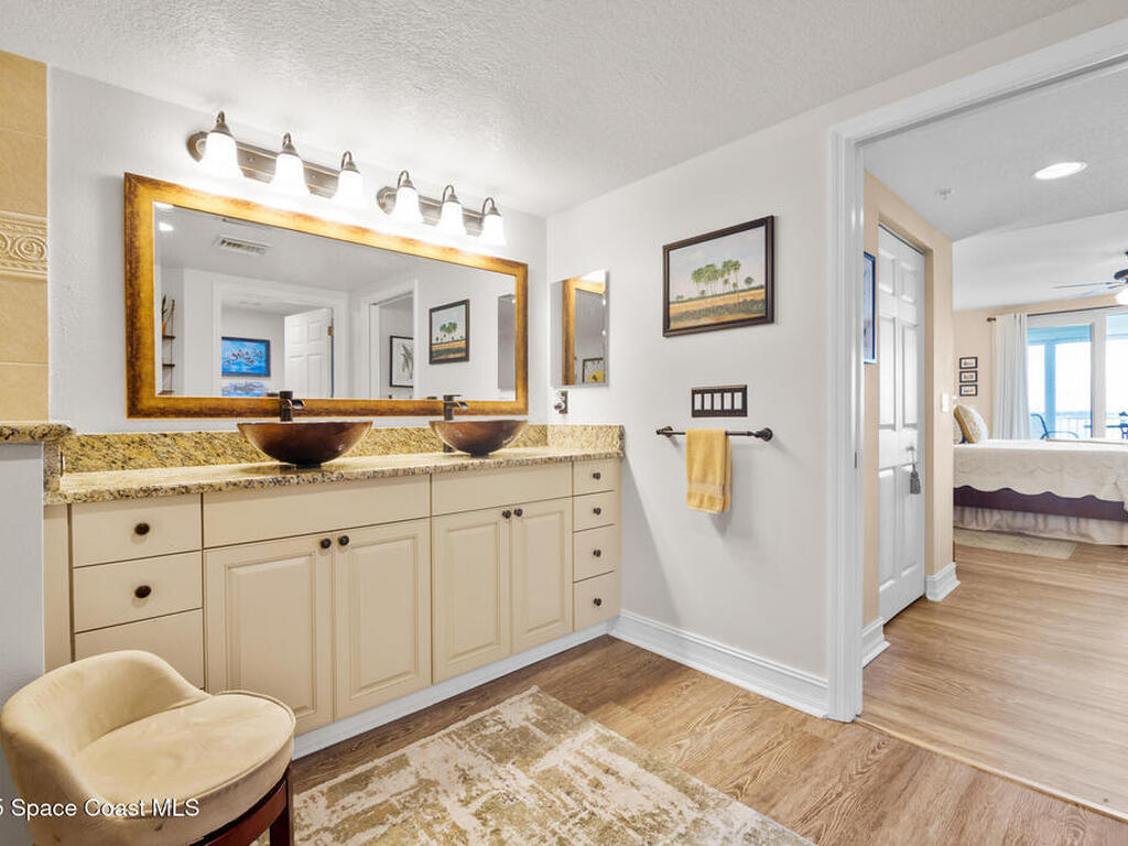 15 N Indian River Drive, Cocoa, FL 32922