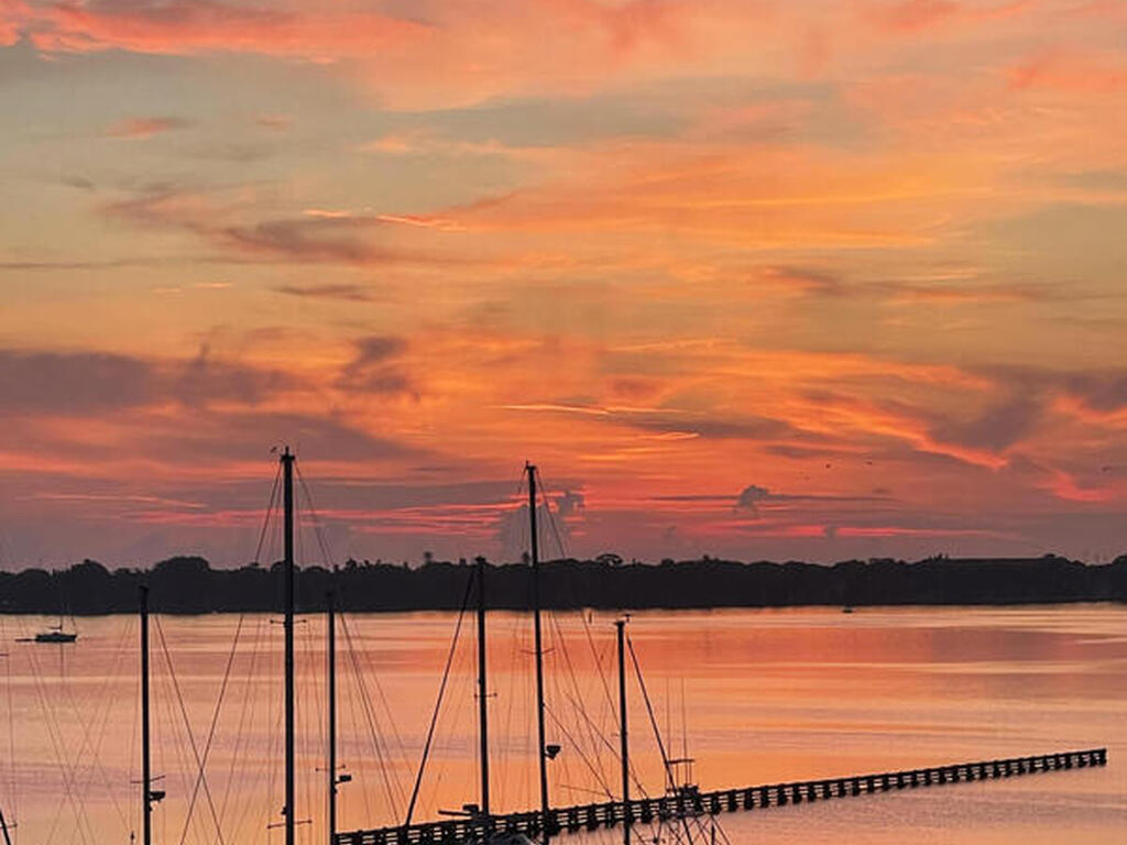 15 N Indian River Drive, Cocoa, FL 32922