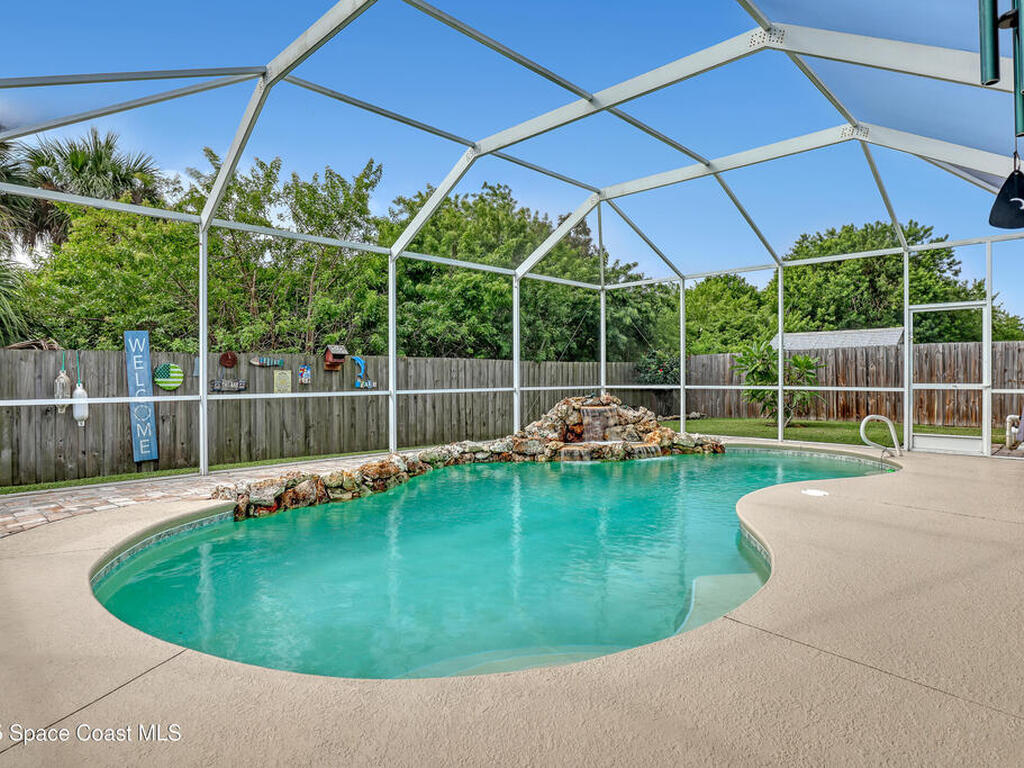 513 Summers Creek Drive, Merritt Island, FL 32952