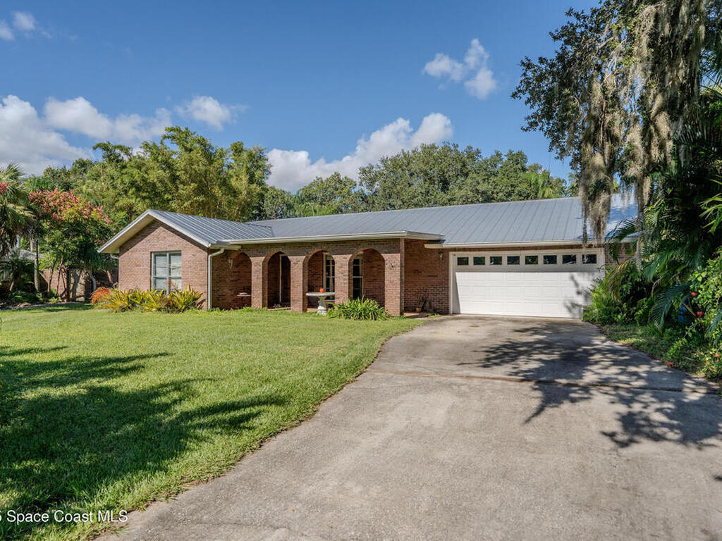 1250 Cimarron Circle, Palm Bay, FL 32905