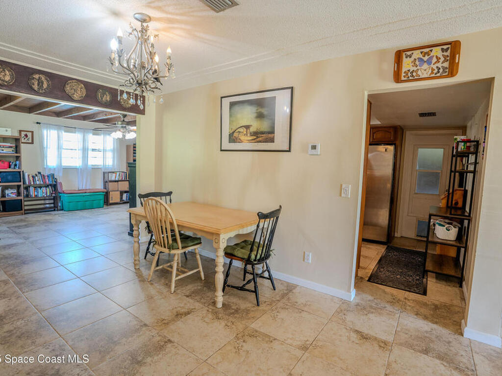 1250 Cimarron Circle, Palm Bay, FL 32905