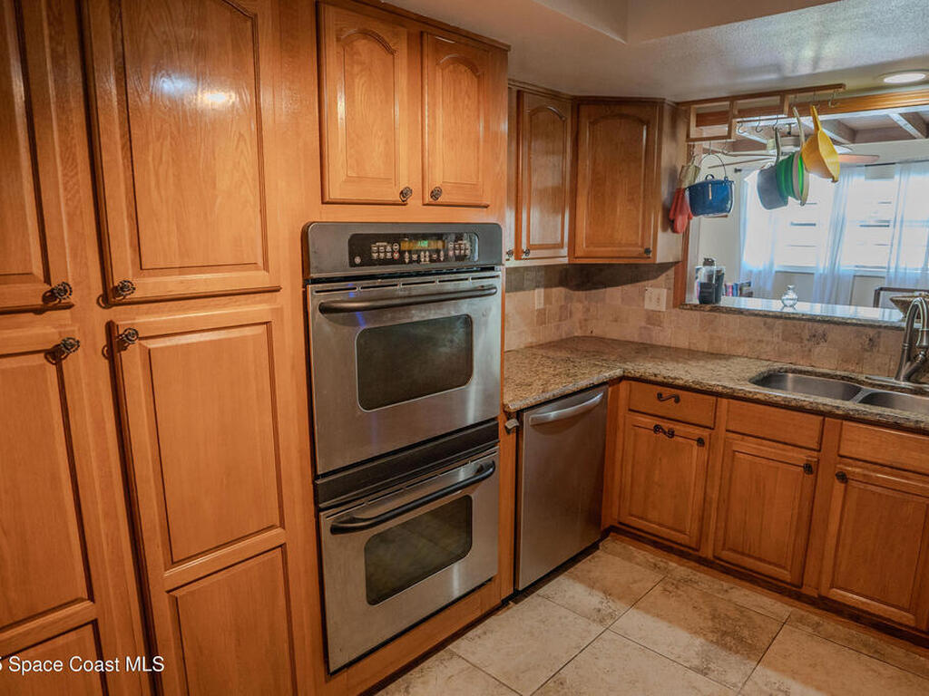 1250 Cimarron Circle, Palm Bay, FL 32905