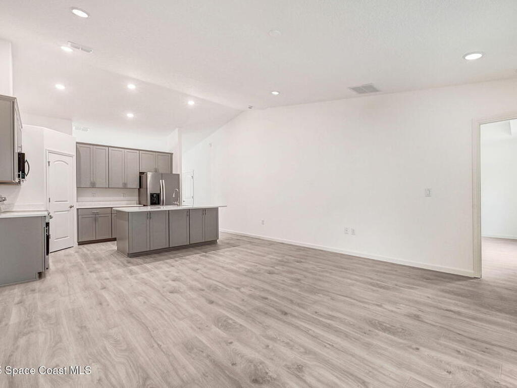 2788 Lakatos Avenue, Palm Bay, FL 32908