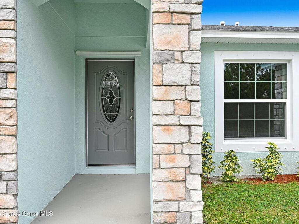 2788 Lakatos Avenue, Palm Bay, FL 32908