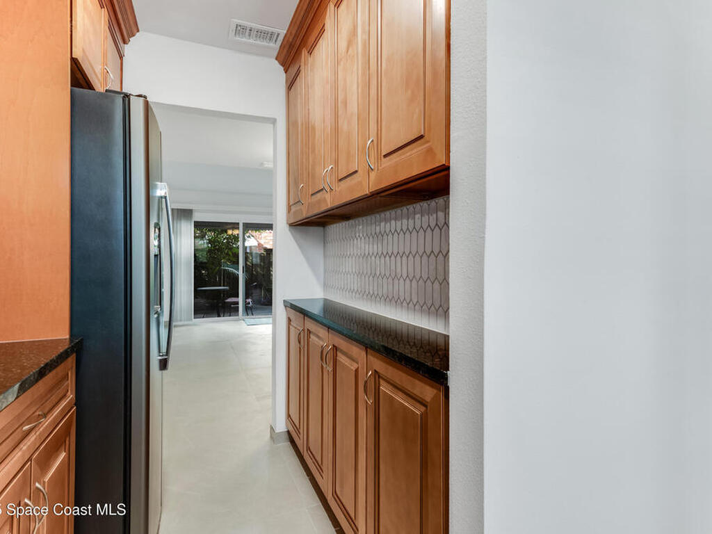 2200 S Palmetto Avenue, South Daytona, FL 32119