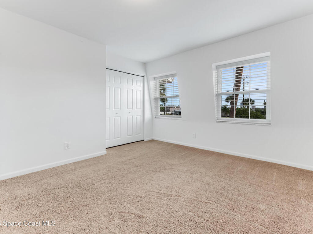 2200 S Palmetto Avenue, South Daytona, FL 32119