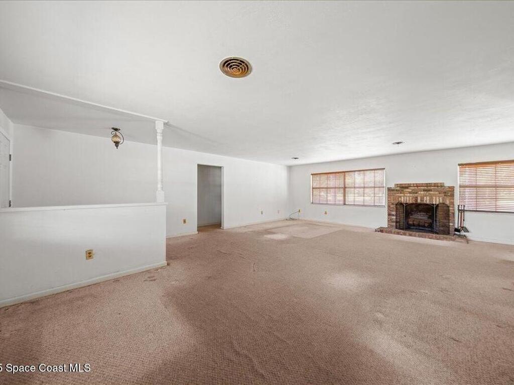 2300 Brandywine Lane, Melbourne, FL 32904