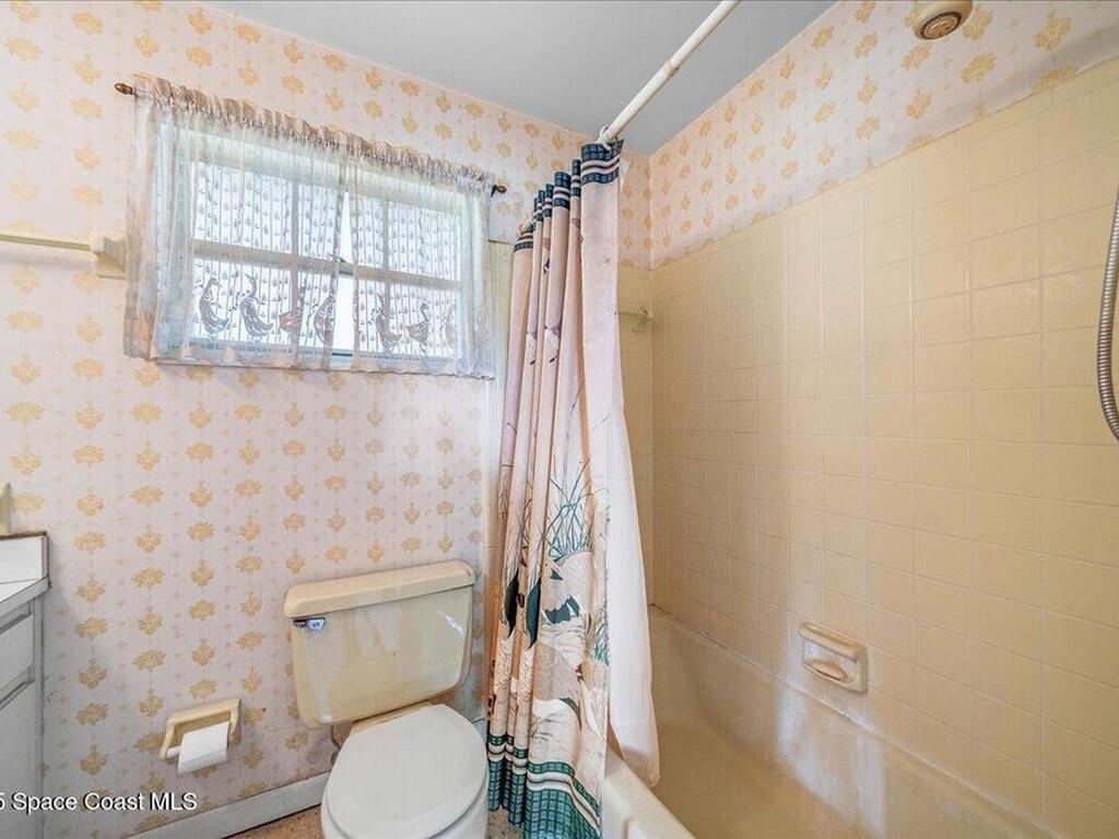 2300 Brandywine Lane, Melbourne, FL 32904