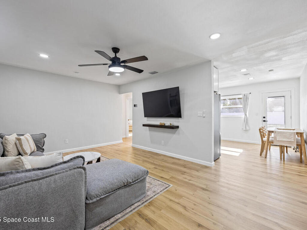 115 Primrose Lane, Melbourne, FL 32901