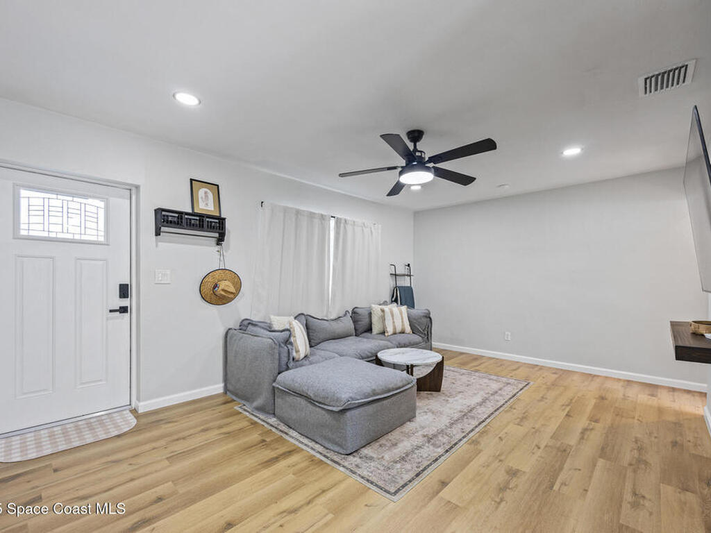 115 Primrose Lane, Melbourne, FL 32901