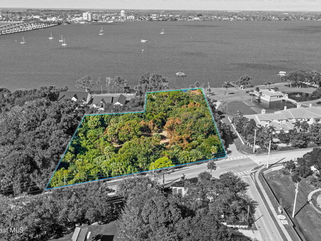 Merritt Avenue, Merritt Island, FL 32953