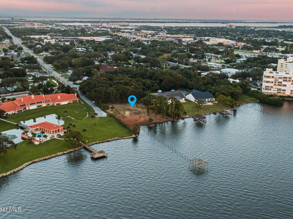 Merritt Avenue, Merritt Island, FL 32953