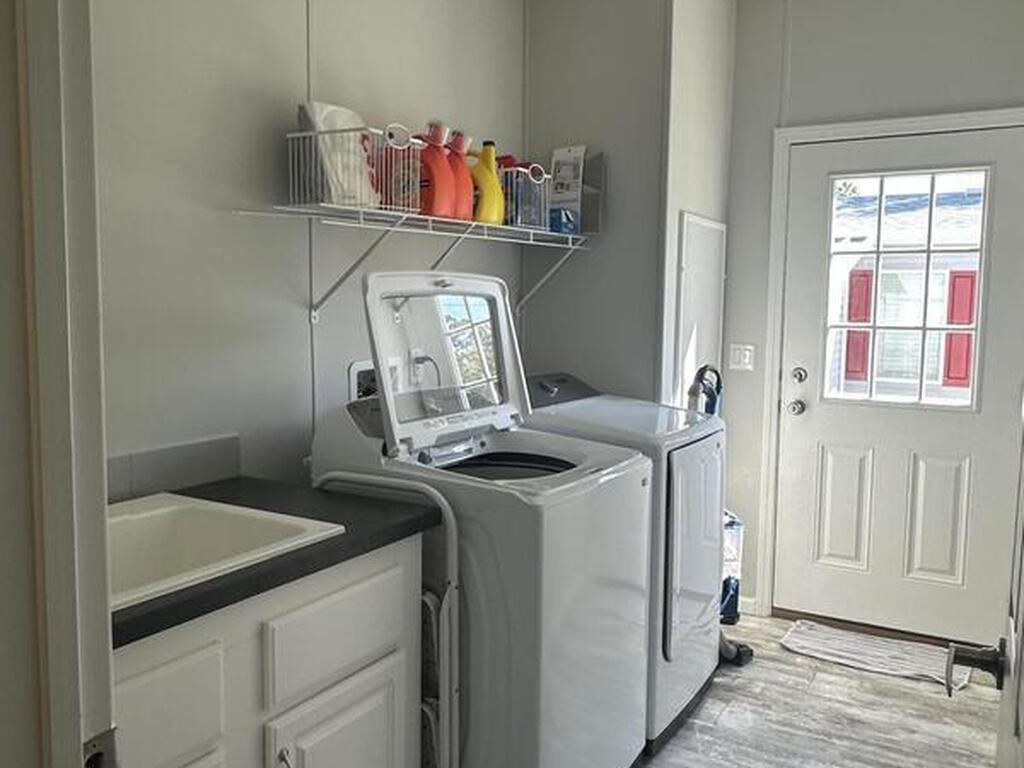 919 Vireo Drive, Barefoot Bay, FL 32976