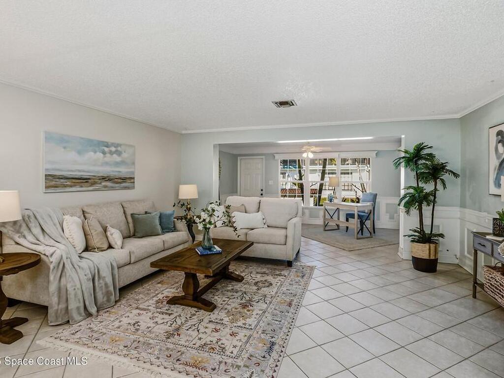 204 Queens Court, Satellite Beach, FL 32937