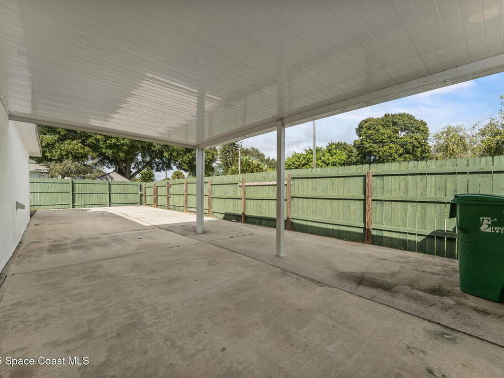 676 Cheyenne Avenue, Melbourne, FL 32935