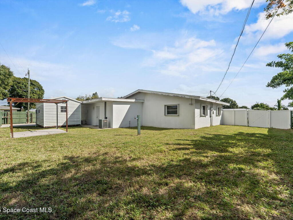 676 Cheyenne Avenue, Melbourne, FL 32935