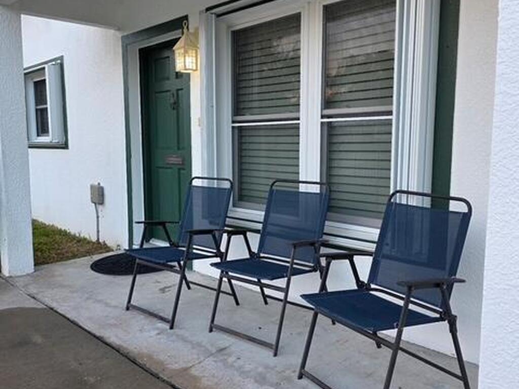 676 Cheyenne Avenue, Melbourne, FL 32935