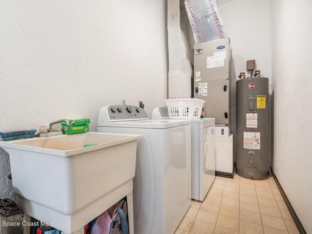 2080 Atz Road, Malabar, FL 32950