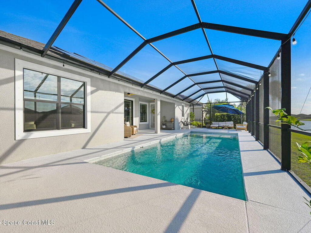 8240 Stonecrest Drive, Melbourne, FL 32940