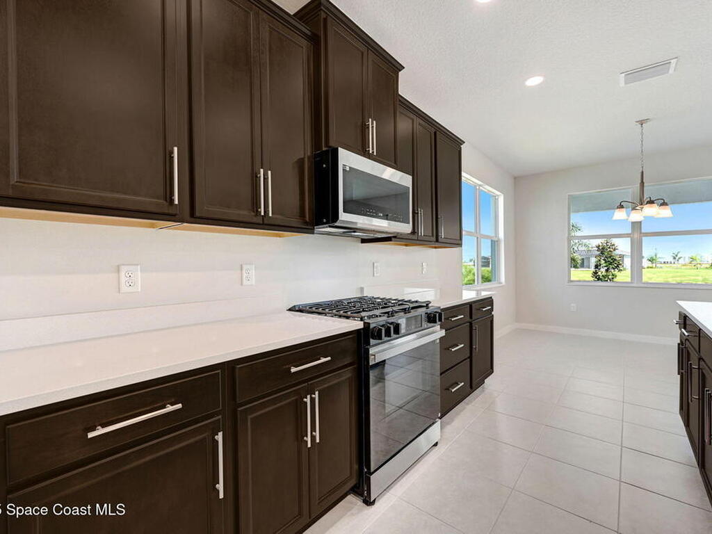 2792 Burnham Lane, Melbourne, FL 32940