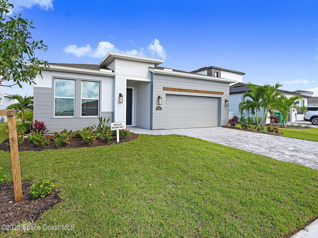 2792 Burnham Lane, Melbourne, FL 32940