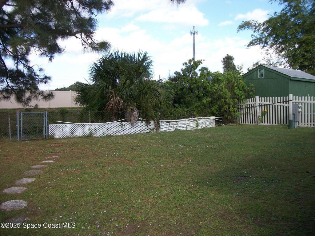 1972 Mango Street, Palm Bay, FL 32905