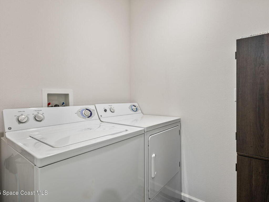 1263 Lamplighter Drive, Palm Bay, FL 32907