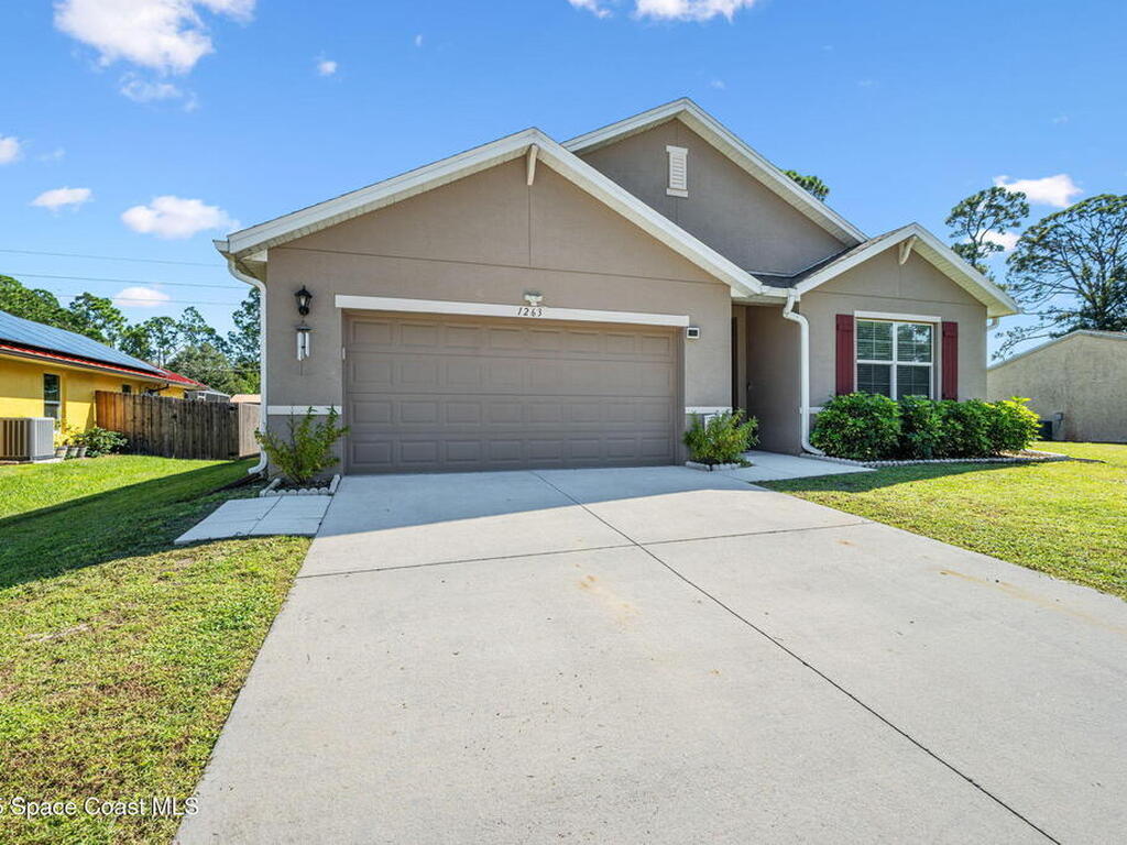 1263 Lamplighter Drive, Palm Bay, FL 32907